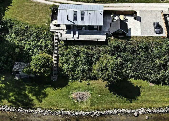 Secluded House With View Over Kertinge Nor *
