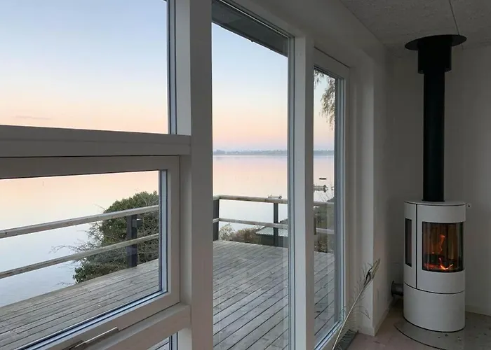 Secluded House With View Over Kertinge Nor * Munkebo